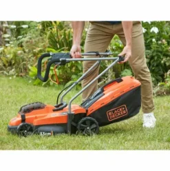 * Black & Decker Tondeuse 33Cm Sans Fil Lithium 18V Sans Batterie Black+Decker Bcmw3318N-Xj><noscript><img width=