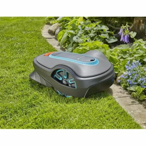 * Gardena Sileno Life 750. Tondeuse Robot Connectee Bluetooth . < 750M . Tond Sous La Pluie. Capteur De Gel. Nettoyage A L'Eau. Ultra-Silencieuse (15101-26).> Robot Tondeuse