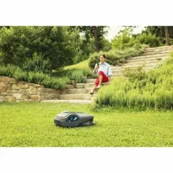 * Gardena Smart Sileno Life 750. Tondeuse Robot Connectee. < 750M . Technologie Lona. Tond Sous La Pluie. Capteur De Gel. Nettoyage A L'Eau. Ultra-Silencieuse (19701-66).><noscript><img width=